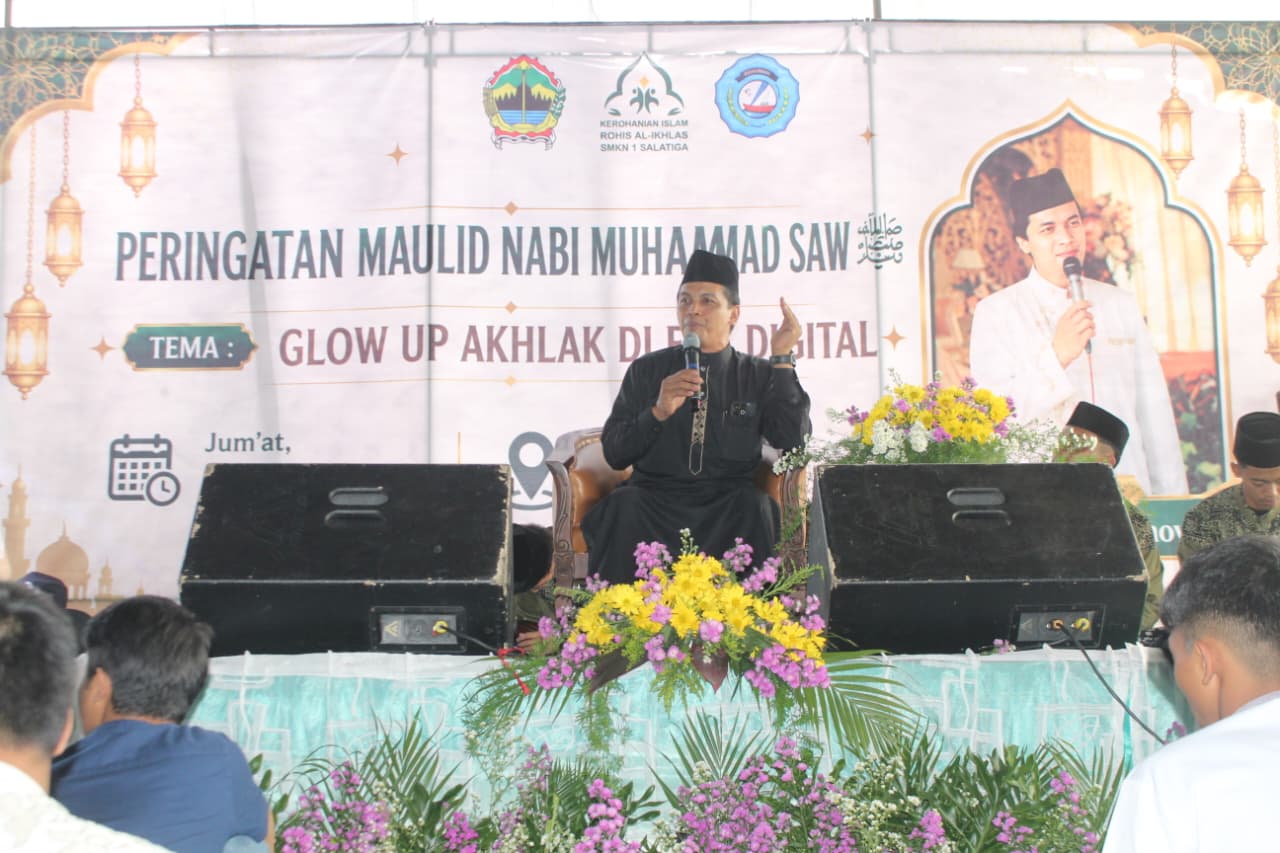 Maulid Nabi Muhammad SAW di SMKN 1 Salatiga: “Glow Up Akhlak di Era Digital”