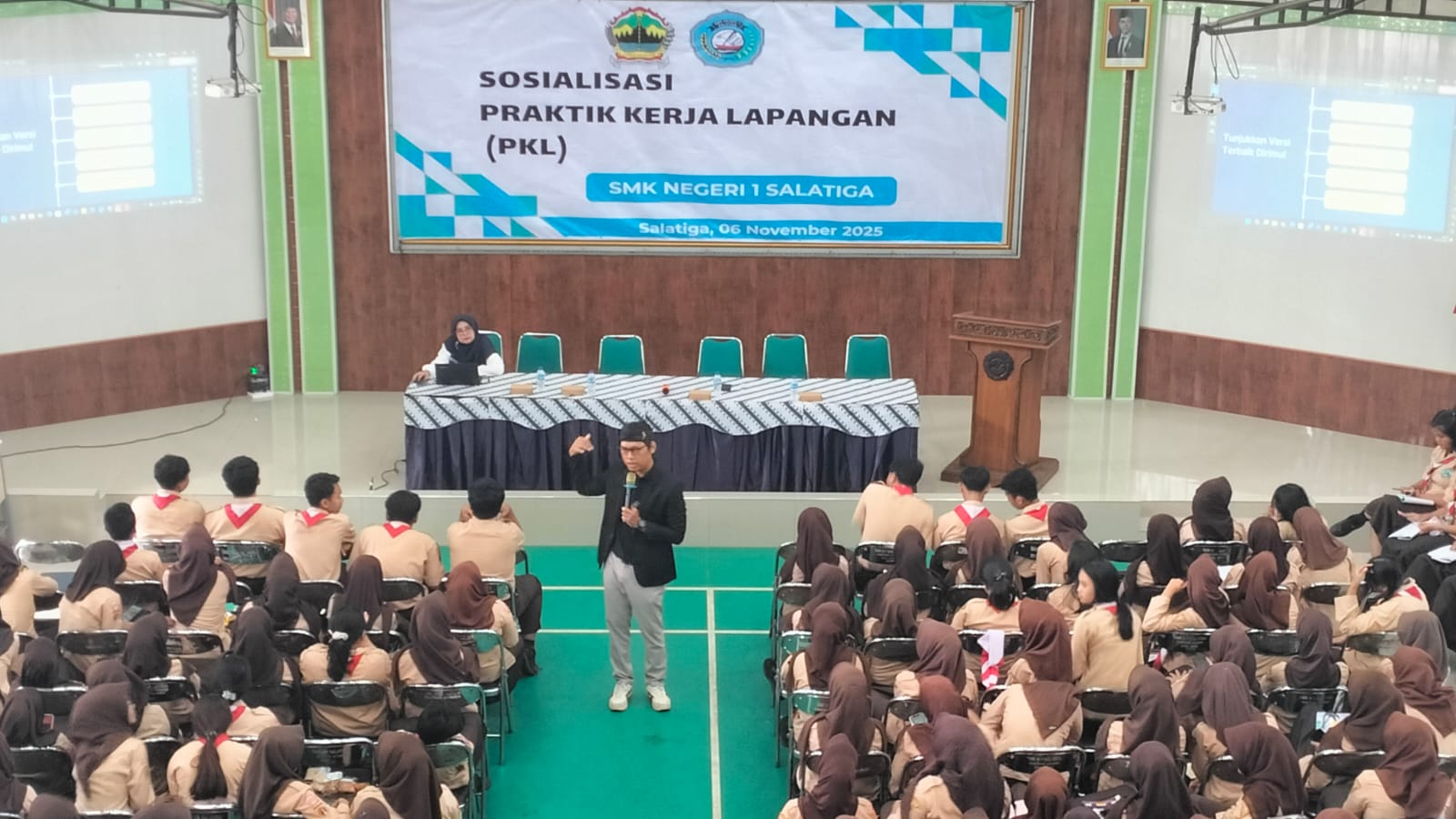 Pembekalan PKL Hari Kedua SMK Negeri 1 Salatiga: Membangun Etos dan Relasi Profesional di Dunia Kerja