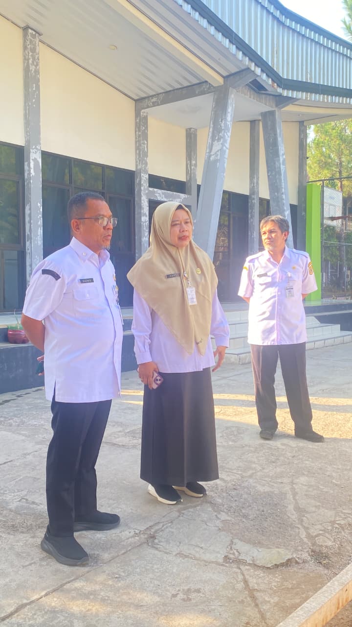 Kepala Dinas Pendidikan Jawa Tengah Kunjungi SMKN 1 Salatiga